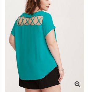 torrid Tops - Torrid GEORGETTE CAGE BACK CUTOUT BLOUSE sz 3 torrid Tops - Torrid GEORGETTE CAGE BACK CUTOUT BLOUSE sz 3
